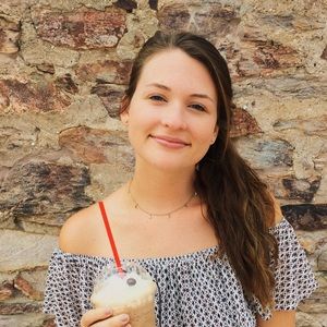 Meet your Posher, Savannah